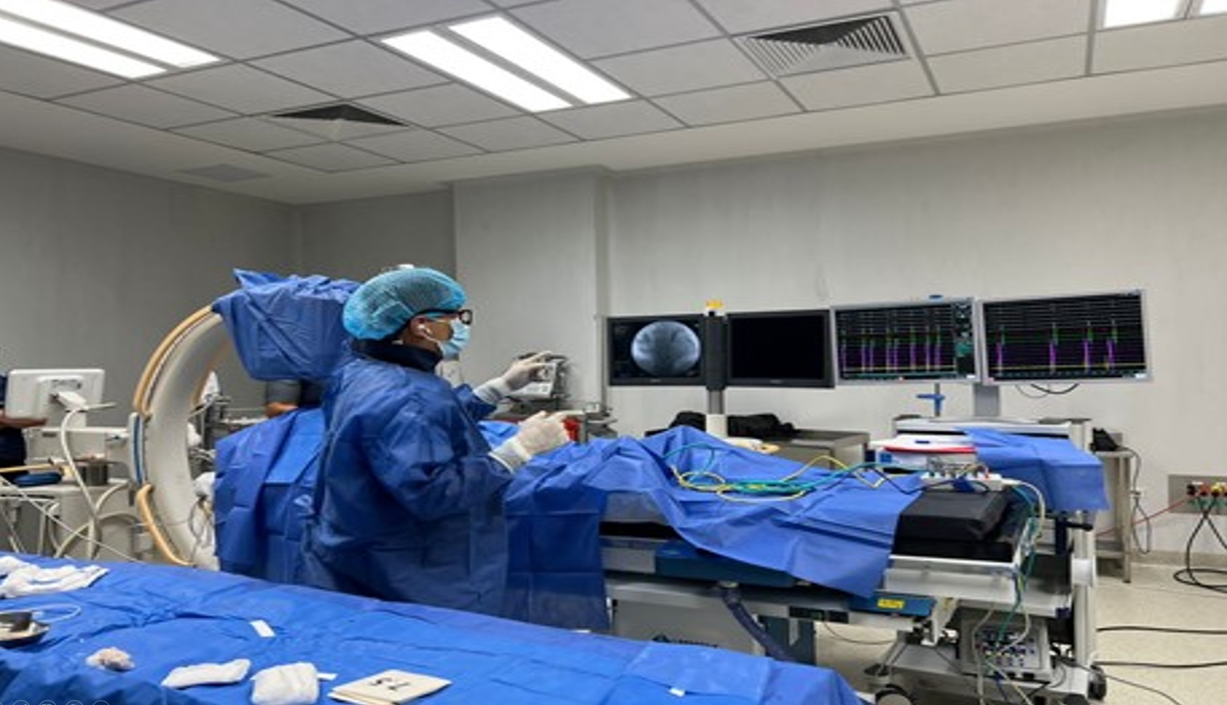 Sala de Hemodinámica, Electrofisiología y Dispositivos Cardiacos